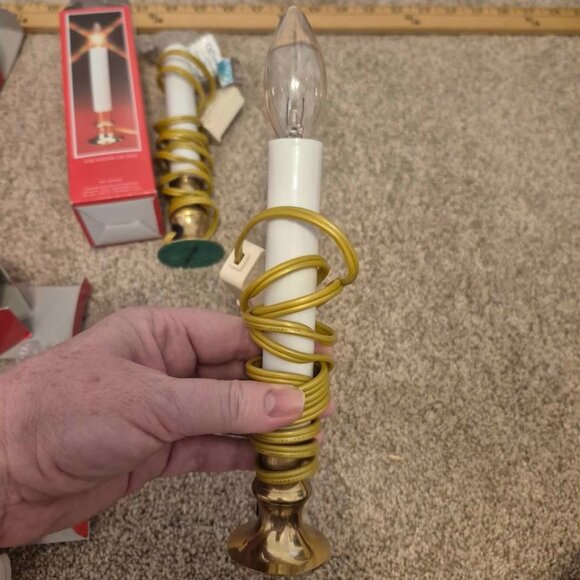 5 Electric Window Candle Light Glass Bulb Dusk To Dawn Sensor Light Brass  Base - Picture 6 of 10